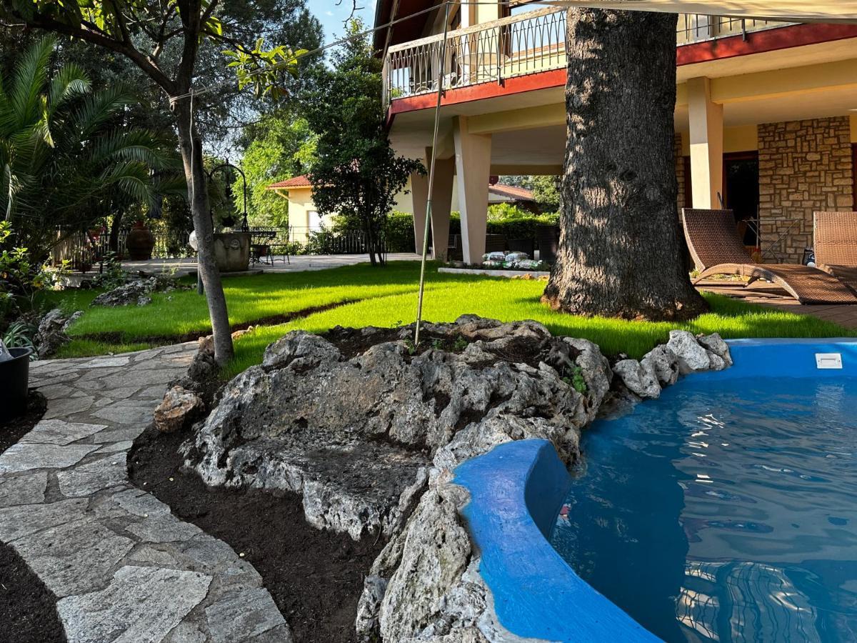 Villa Degli Ulivi マッサ・マリッティマ エクステリア 写真