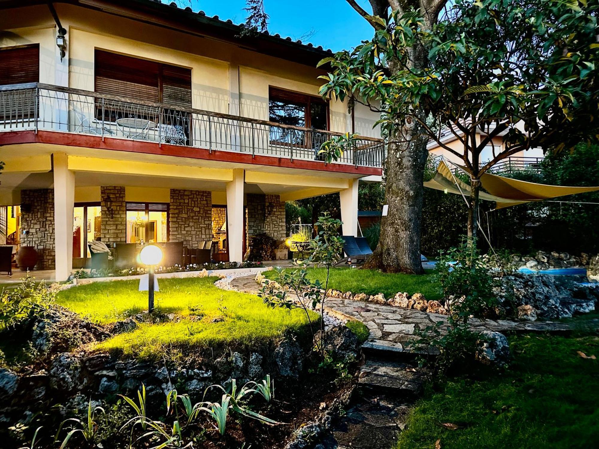 Villa Degli Ulivi マッサ・マリッティマ エクステリア 写真